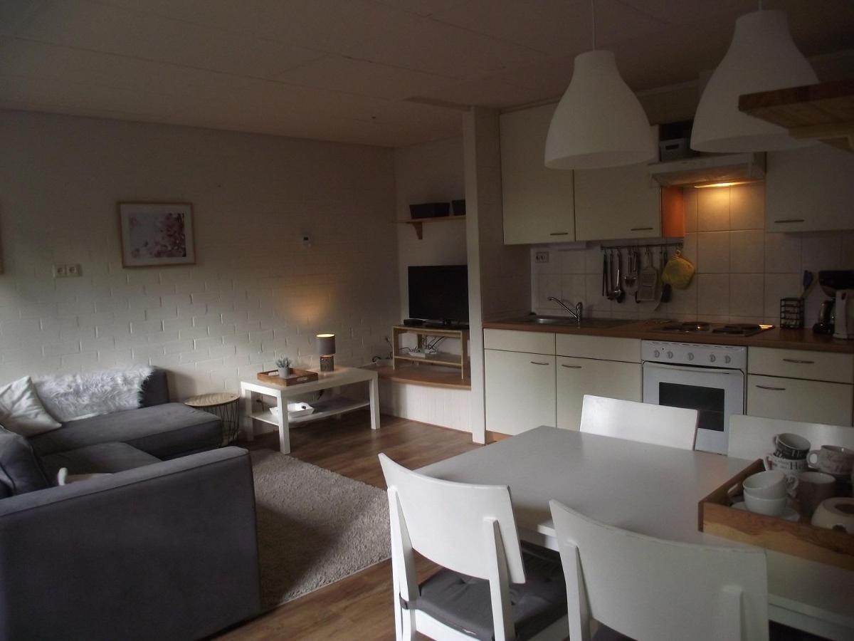 Vakantiehuisjes Landgoed Sonneborghe Kollumerzwaag Extérieur photo